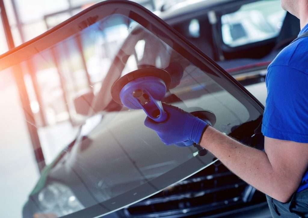 Glas Experts GmbH - Scheibenaustausch